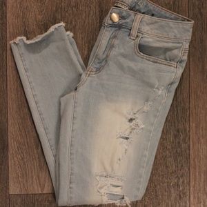 American Eagle Distressed Jeans